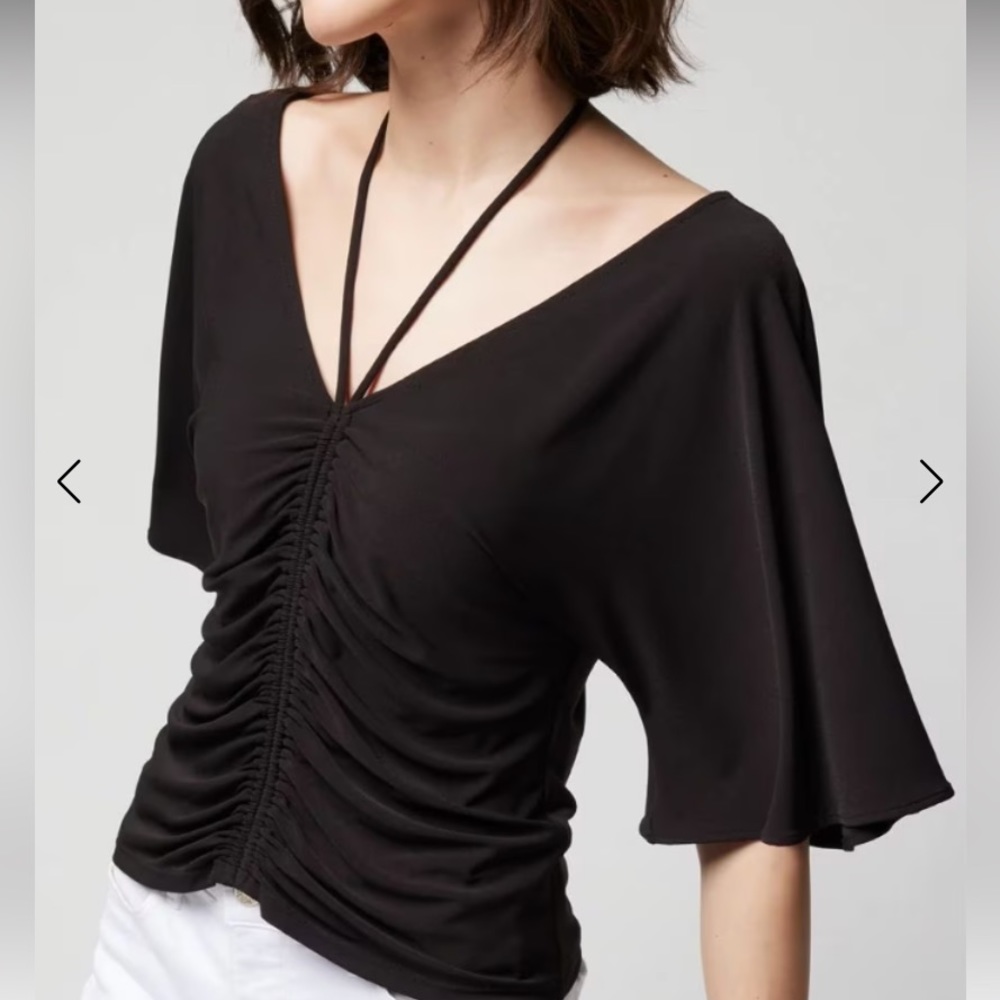 NWT Matte Jersey ruched front v-neck top - very pretty!